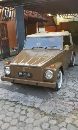 Volkswagen (VW) Safari 1976