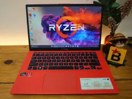 Laptop Asus Vivobook 14 Ryzen 3 3200U RAM 8 GB Coding desain Lancar