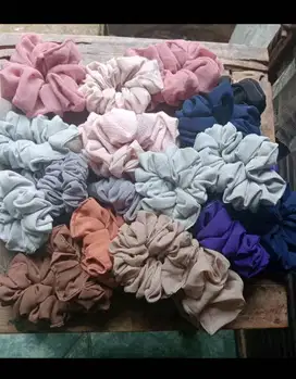 ikat rambut wanita