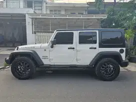 Wrangler Rubicon 2012 UNLIMITED BENSIN FULL ORIGINAL
