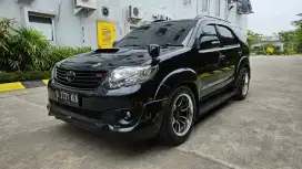 FORTUNER. VNT TRD. AT.  2014