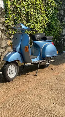 Vespa ps look NPX (vespa classic 2tak) bukan vespa excel  apalagi px