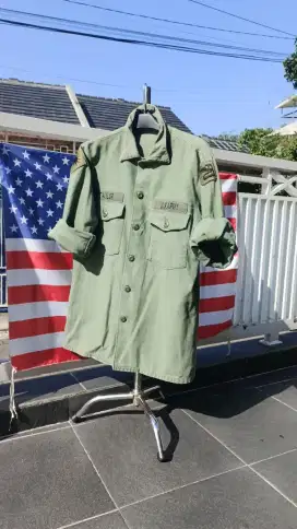 Kemeja og 107 us