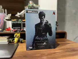 The Joker Play Arts Batman Arkham Origins