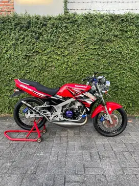 Kawasaki Ninja ss 2013