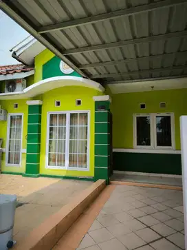 Disewakan rumah Cluster Bulevar Hijau Harapan indah Bekasi