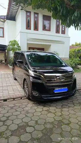 Toyota Vellfire 2016 Hitam