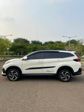 Toyota Rush 2018 Bensin