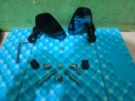 Spion tombok variasi universal