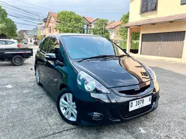 Km 76Rb Honda Jazz GD3 VTech AT 2008 Hitam Top Grade MMC Bisa Kredit