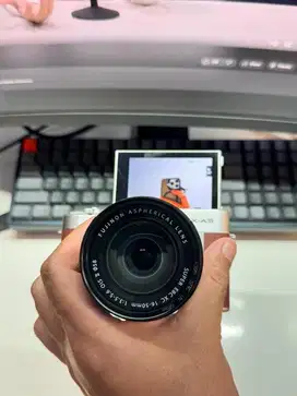 Mirrorles Fuji Film XA3