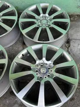 Velg Mercedes Benz ML R.20 ori