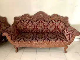 SOFA DAN  MEJA JATI SATU SET