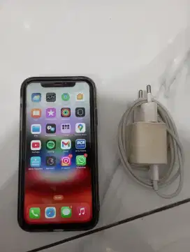 Di jual Iphone XR - Black 64Gb Ibox