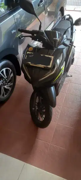 Motor Honda Vario CBS 125cc Hitam