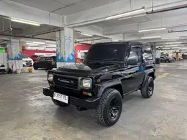 Taft GT tahun 1990 4x2