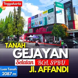 Tanah Jogja GEJAYAN Jl Affandi BONUS bangunan toko Lt 2087 m² ld 27 m