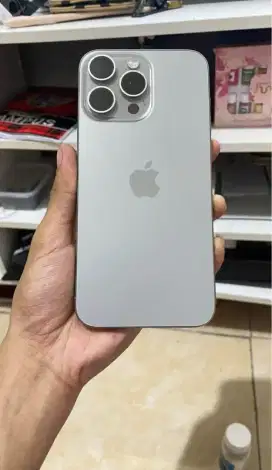 Iphone 15 pro max 256gb resmi