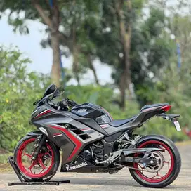 KAWASAKI NINJA 250 FI OLD ABS SE LTD GREY 2017 KM 11K PAJAK PANJANG