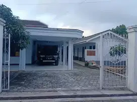 Dijual Rumah Luas & Nyaman – Lokasi Strategis