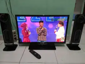 Tv led Polytron 29inch + speaker tower