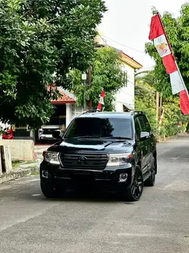 DP 0 Land Cruiser Vx200 Full Spec ATPM 2012 Facelift