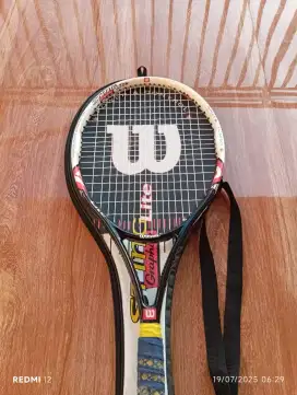 Raket wilson tenis