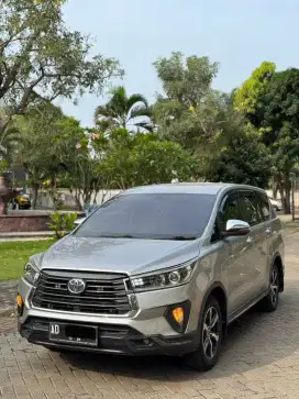 Innova V Diesel Automatic 2021