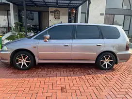 Honda Odyssey 2001 Bensin