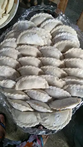 Cireng piscok banana rooll cheese roll Frozen food atau langsung