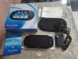 PlayStation PS Vita Fat Black 8GB Fullset Charger Ori