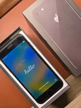 iPhone 8 64gb INTER
