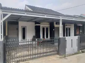 DIJUAL RUMAH LUAS SIAP HUNI LOKASI STRATEGIS DI PALEMBANG