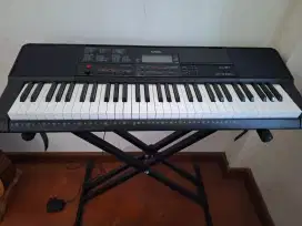 Casio CTX700 like new