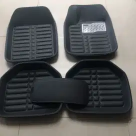 Karpet Mobil Universal 2 Baris 5 Pcs