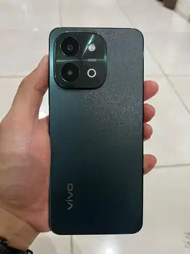 Vivo Y28 8+128 Masih Garansi, Gress Like NEW!