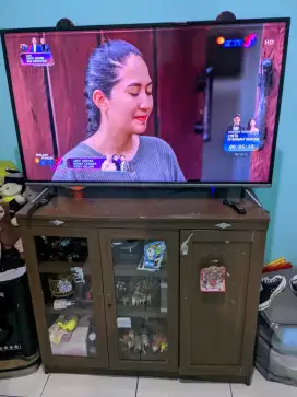 TCL 4K UHD Android TV 43 Inchi