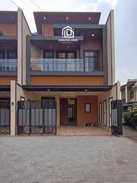 Rumah Baru Mewah Dalam Cluster Pinggir Jalan Di Kukusan Beji