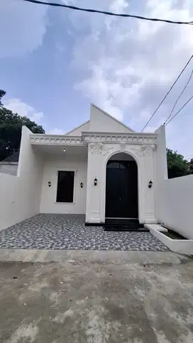rumah mewah desain classic di pondok rajeg deket ke stasiun