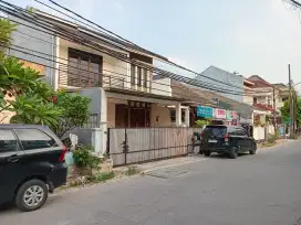 Di jual rumah kokoh luas bonus kios di pekayon bekasi