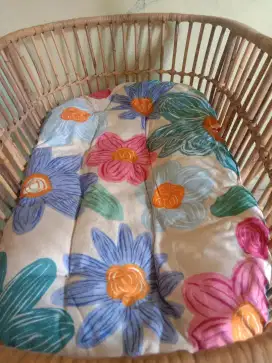 Ayunan rotan bayi+ bantal