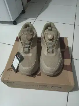 sepatu safety casual Clifford Swift size 39