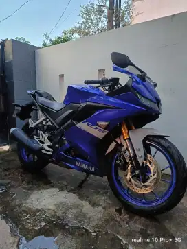 Dijual cepat Yamaha R15 2021 ganteng