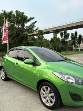 Mazda 2 2012 Bensin