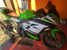 Kawasaki ninja 250 abs special edition