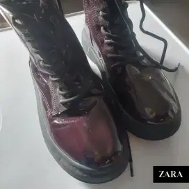 Zaraa boots maroon original