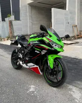Kawasaki ZX25R SE ABS KRT 2022