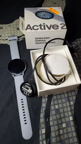 WTS GALAXY WATCH ACTIVE 2