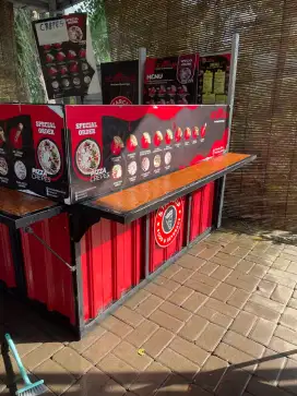 One Set Booth Container Indoor