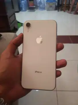 iphone xr 64gb putih